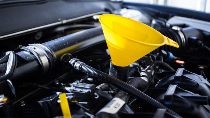 few auto repair tricks that can help out any driver