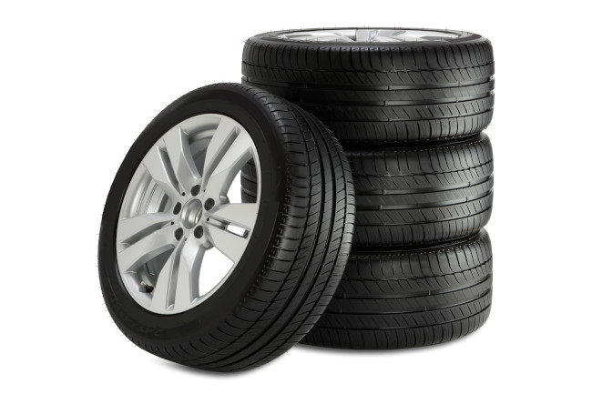 3 Signs it’s Time to Get New Tires